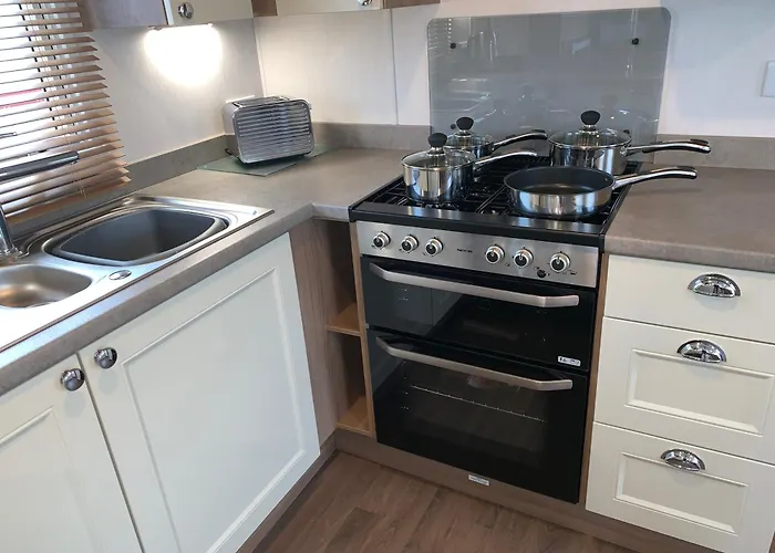 Camping 36 Cedar Court