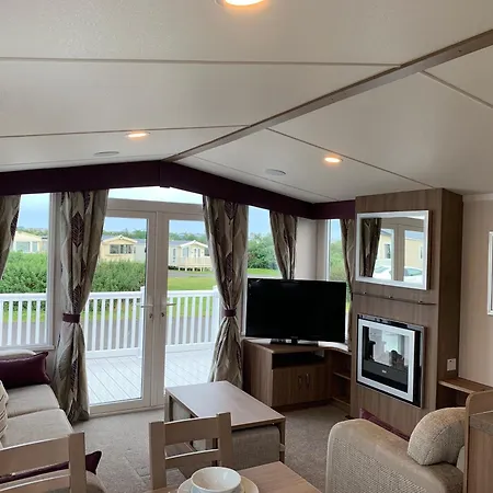 36 Cedar Court Kamp alanı Gristhorpe