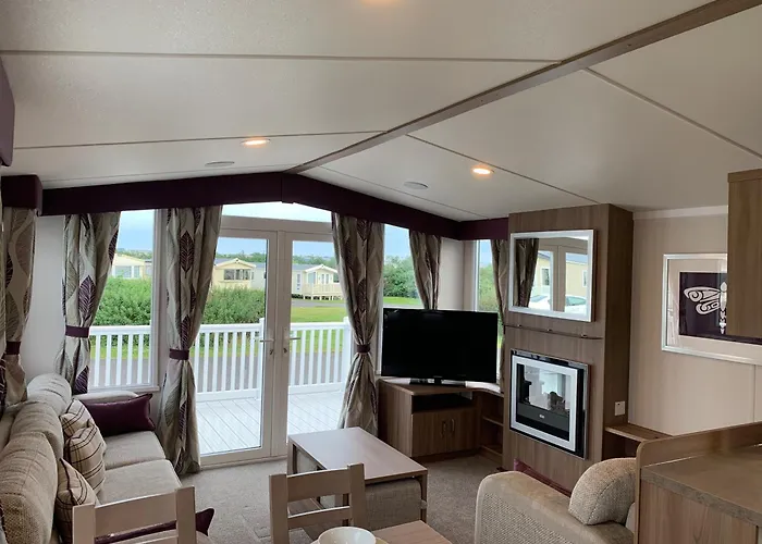 36 Cedar Court Kamp alanı Gristhorpe