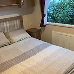 36 Cedar Court * Gristhorpe